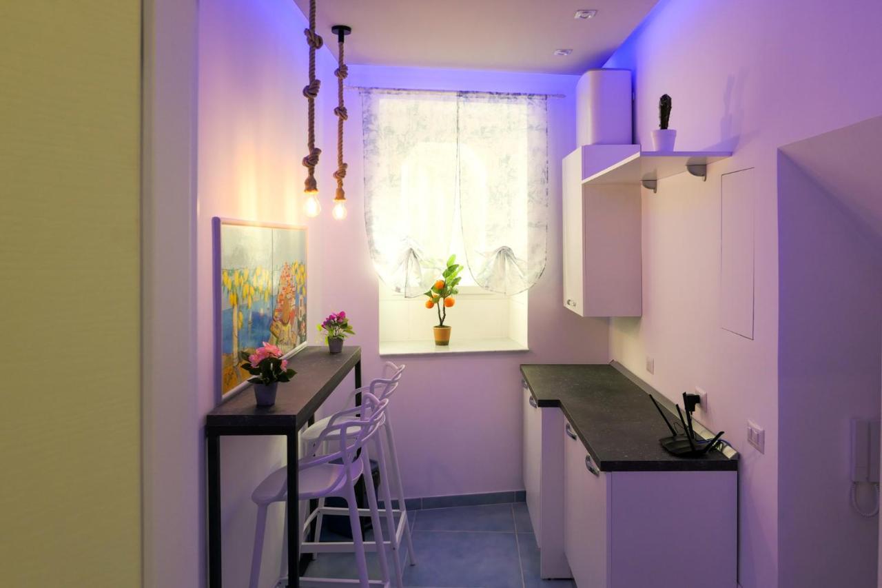 Cristianzerotre Suite Naples Exterior photo
